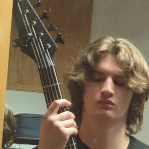 Meet your Posher, Zachary